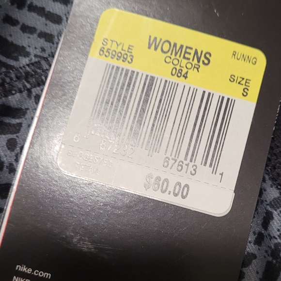 NWT Nike Dri Fit Cropped Running Leggings - Picture 3 of 3